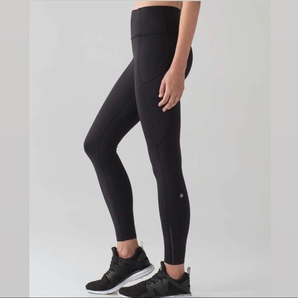 lululemon athletica Pants - Lululemon Fast & Free 7/8 Tight II *Nulux 25"